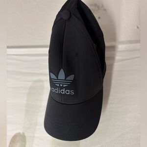 ADIDAS Adjustable Hat 🌵OSFM